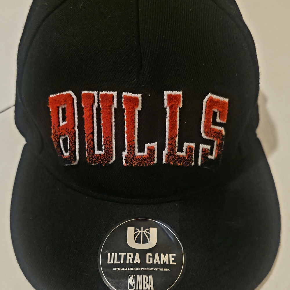 Offically Licensed NBA Chicago Bulls Snapback (Ultra Game)